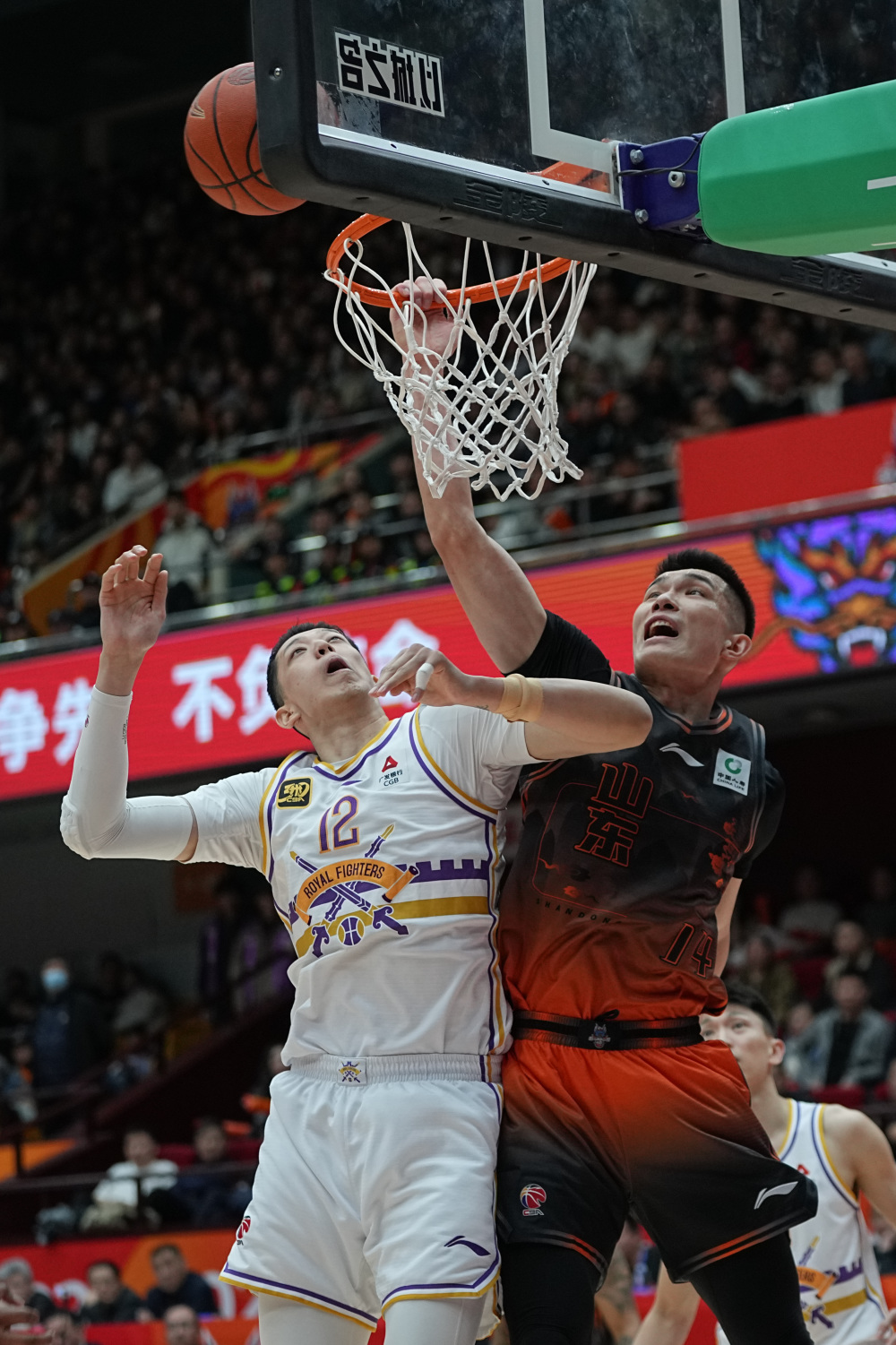 山东泰山国际比赛日单刀错失,志在CBA季后赛名次提升,气氛紧张,训练强度明显提升的简单介绍 山东泰山国际比赛日单刀错失,志在CBA季后赛名次提升,气氛紧张,训练强度明显提升的简单介绍